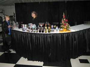 banquet bartender serving a customer